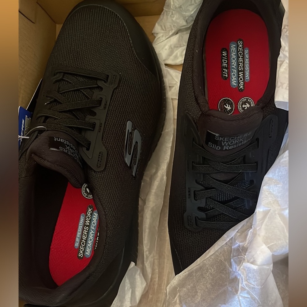 Skechers Women's Squad Sr Food Service Shoe